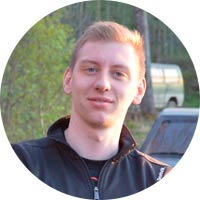 клиент стоматологии Харьков Андрей